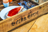 Tablett aus alter Obstkiste